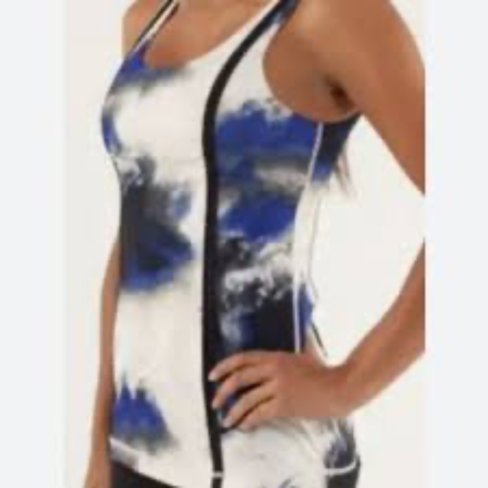 Lululemon 6 Wholehearted Tank Top